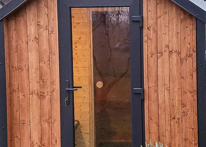 Willa Szymbark - Basen, Sauna, Balia, Jacuzzi, Dom Caloroczny W Szymbarku