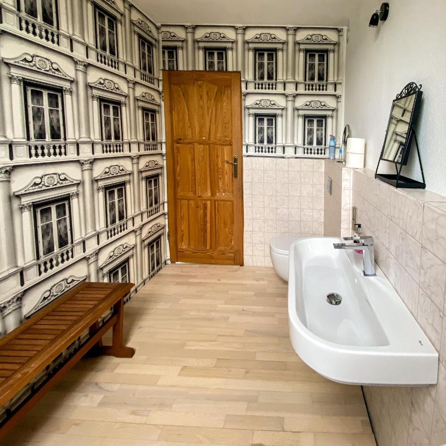 Villa Szymbark - Basen, Sauna, Balia, Jacuzzi, Dom Caloroczny W Szymbarku